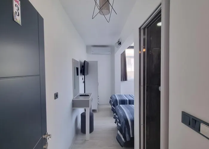 Hotel Kardelen *